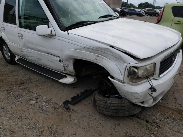 Photo 9 from auction – 2000 CADILLAC ESCALADE with VIN 1GYEK13R1YR124389