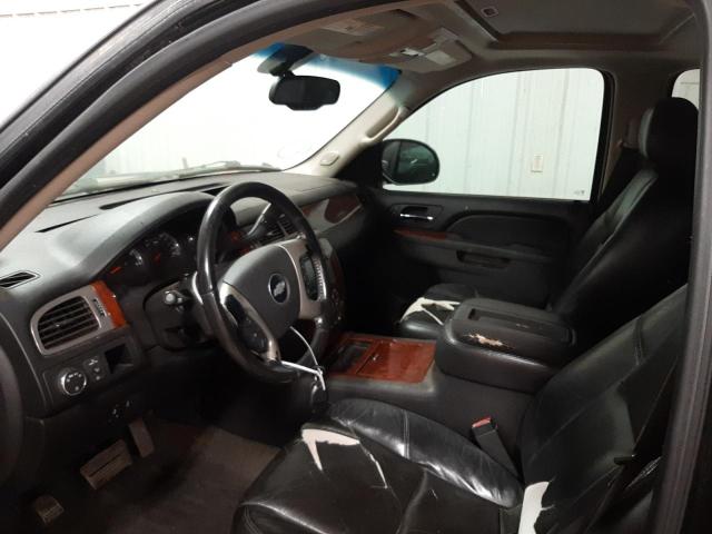 Photo 5 from auction – 2010 CHEVROLET SUBURBAN C with VIN 1GNUCKE01AR166951