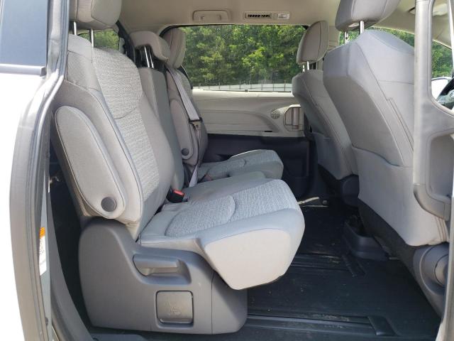 Photo 6 from auction – 2021 TOYOTA SIENNA LE with VIN 5TDKRKEC2MS063763