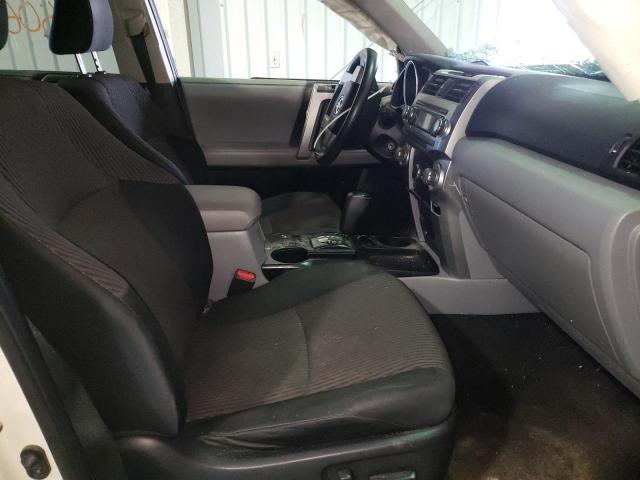 Photo 5 from auction – 2011 TOYOTA 4RUNNER SR with VIN JTEZU5JR3B5028379