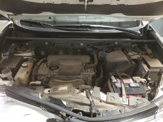 Photo 7 from auction – 2018 TOYOTA RAV4 LE with VIN JTMZFREV7JJ177736