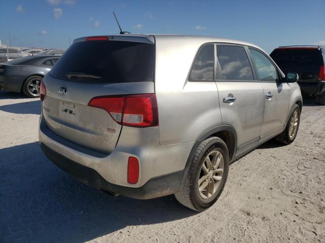 Photo 4 from auction – 2015 KIA SORENTO LX with VIN 5XYKT3A64FG566749