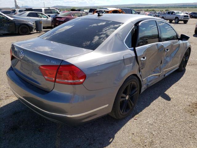Photo 4 from auction – 2012 VOLKSWAGEN PASSAT SEL with VIN 1VWCN7A36CC061885