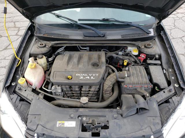 Photo 7 from auction – 2014 CHRYSLER 200 LX with VIN 1C3CCBAB0EN167697