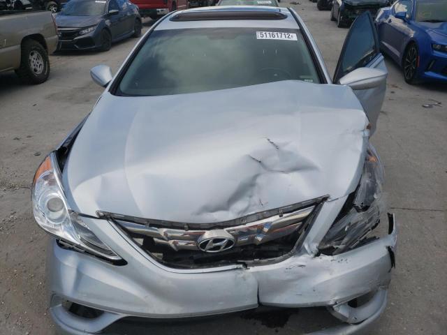 Photo 7 from auction – 2012 HYUNDAI SONATA SE with VIN 5NPEC4AC4CH449752