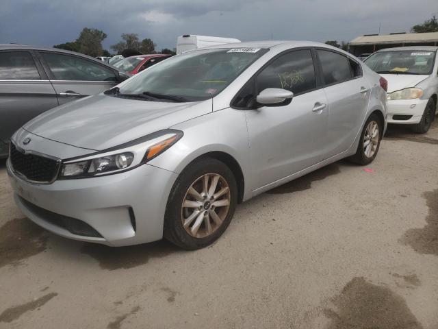 Photo 2 from auction – 2017 KIA FORTE LX with VIN 3KPFL4A7XHE017993