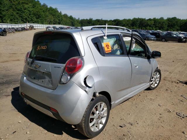 Foto 4 de la subasta – 2014 CHEVROLET SPARK 2LT con VIN KL8CF6S98EC413423