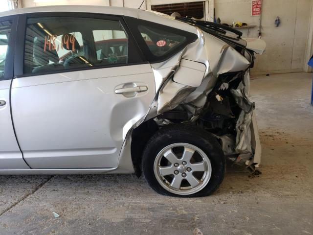 Photo 9 from auction – 2005 TOYOTA PRIUS with VIN JTDKB20U957029576