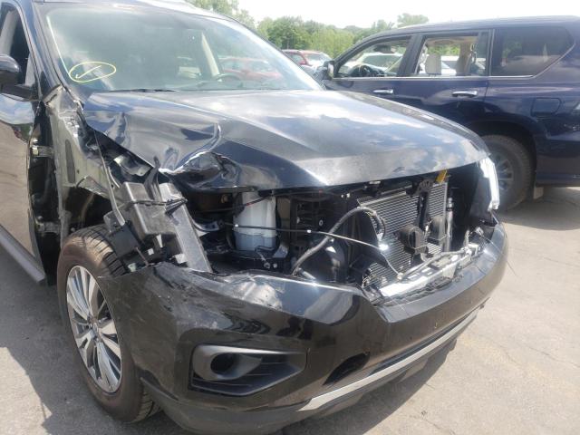 Photo 9 from auction – 2019 NISSAN PATHFINDER with VIN 5N1DR2MMXKC609514