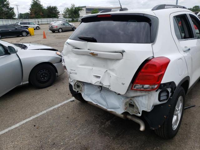 Zdjęcie 9 z aukcji – 2017 CHEVROLET TRAX 1LT z VIN 3GNCJLSB9HL289752