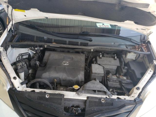 Photo 7 from auction – 2015 TOYOTA SIENNA with VIN 5TDZK3DC9FS649521