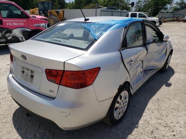 Photo 4 from auction – 2010 KIA FORTE EX with VIN KNAFU4A22A5052706