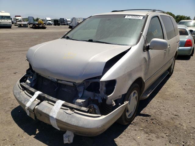Photo 2 from auction – 2002 TOYOTA SIENNA LE with VIN 4T3ZF13C52U501112