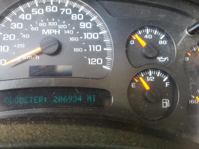 Photo 8 from auction – 2005 GMC NEW SIERRA with VIN 2GTEK13T651373423