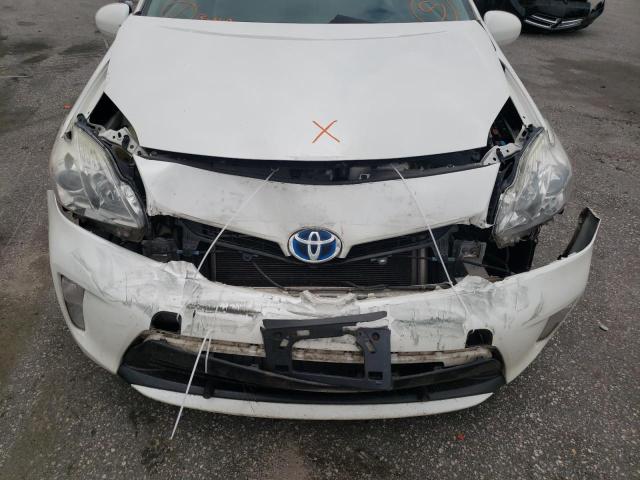 Photo 9 from auction – 2013 TOYOTA PRIUS with VIN JTDKN3DU4D5559469