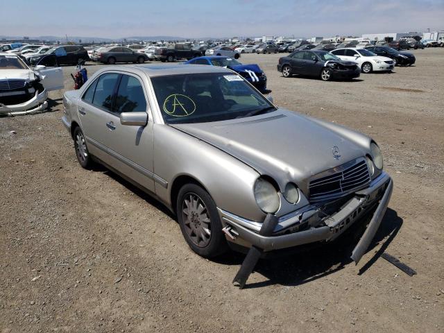 MERCEDES-BENZ E 320 1997 with VIN WDBJF55F4VA388962 - Photo from auction