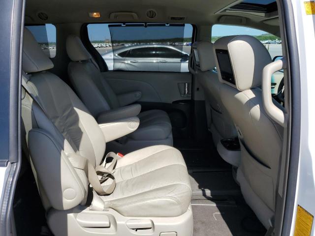 Photo 6 from auction – 2011 TOYOTA SIENNA XLE with VIN 5TDDK3DCXBS001366