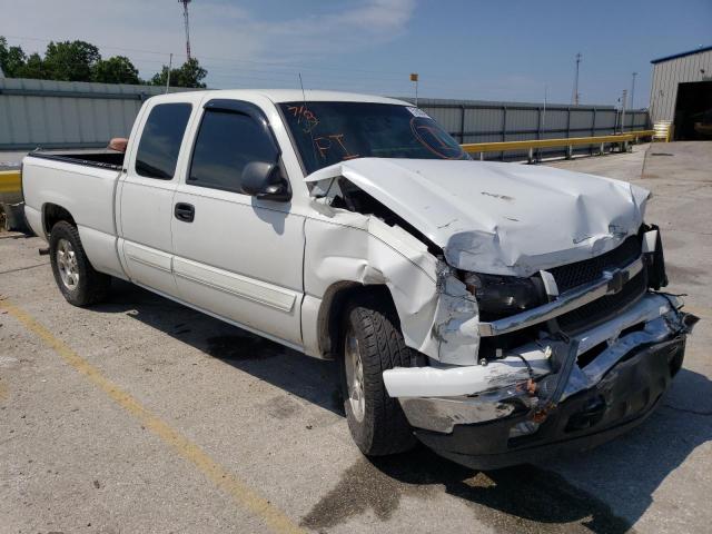 CHEVROLET SILVERADO 2004 with VIN 2GCEC19VX41289948 - Photo from auction