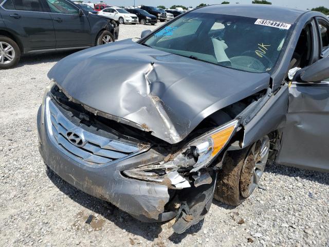Photo 9 from auction – 2013 HYUNDAI SONATA SE with VIN 5NPEC4AC2DH600427