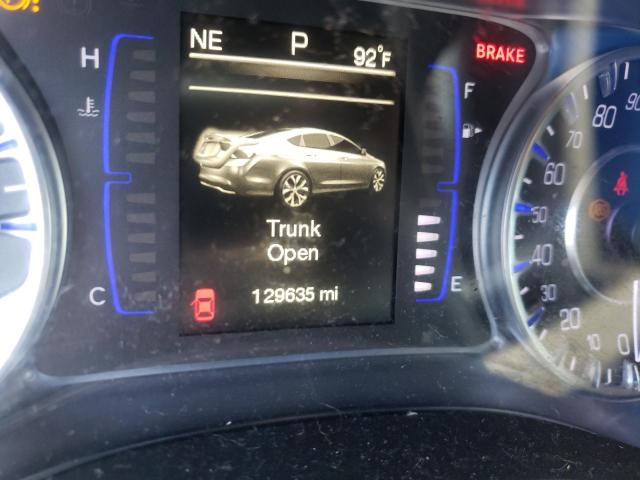 Photo 8 from auction – 2015 CHRYSLER 200 LIMITE with VIN 1C3CCCAB7FN527040