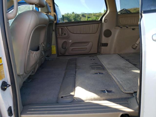 Photo 6 from auction – 2004 TOYOTA SIENNA XLE with VIN 5TDBA22C64S023682