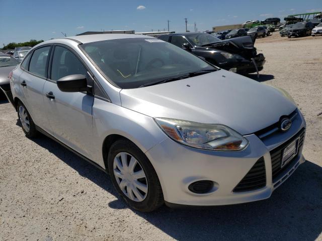 FORD FOCUS S 2014 with VIN 1FADP3E24EL412717 - Photo from auction