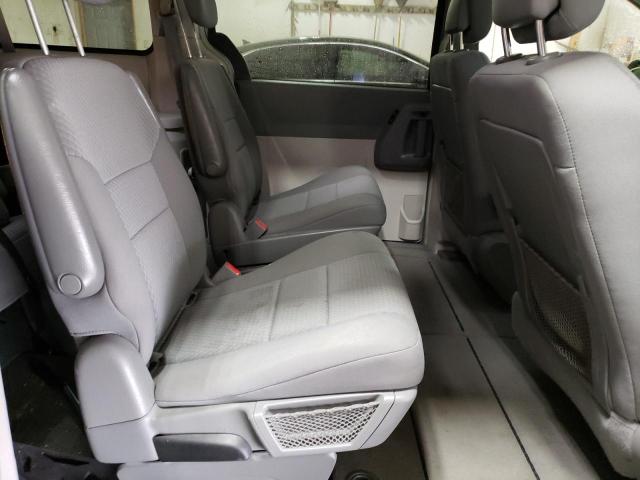 Photo 6 from auction – 2010 CHRYSLER TOWN & COU with VIN 2A4RR5D13AR338328