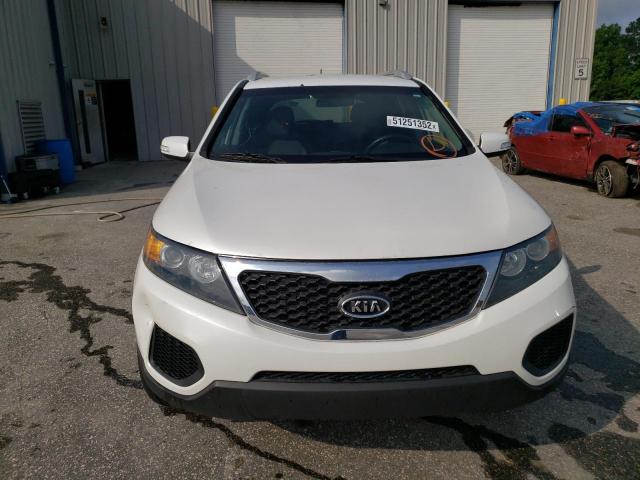 Photo 9 from auction – 2013 KIA SORENTO LX with VIN 5XYKTDA24DG315990