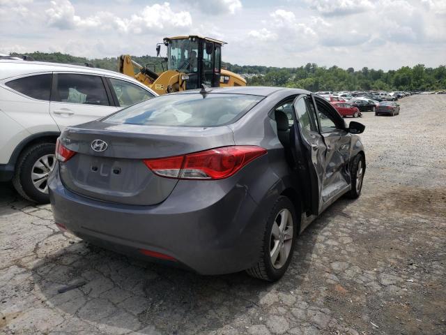 Photo 4 from auction – 2011 HYUNDAI ELANTRA GL with VIN 5NPDH4AE7BH050573