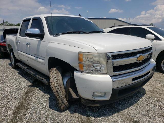 CHEVROLET SILVERADO 2011 with VIN 3GCPCSE03BG206969 - Photo from auction