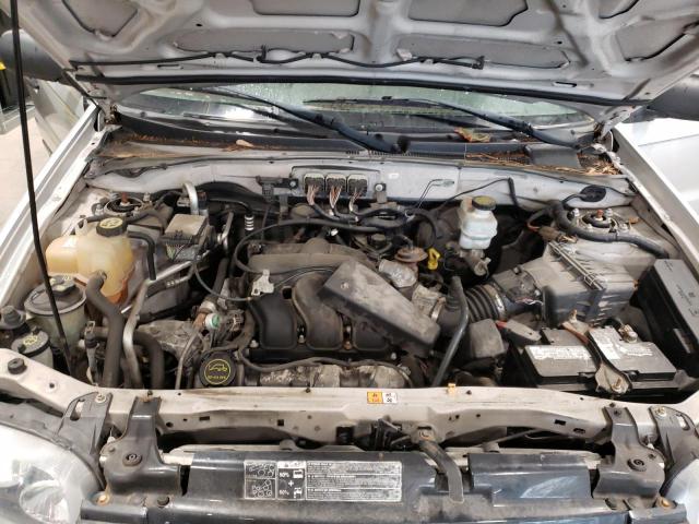 Photo 7 from auction – 2008 FORD ESCAPE XLT with VIN 1FMYU03177KA44552