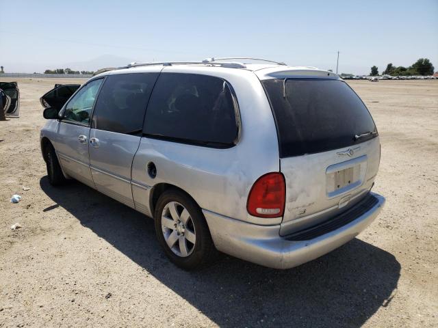 Photo 3 from auction – 2000 CHRYSLER TOWN & COU with VIN 1C4GP64L5YB623910