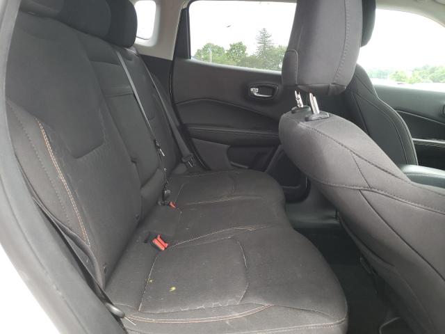 Photo 6 from auction – 2018 JEEP COMPASS SP with VIN 3C4NJDAB4JT339147