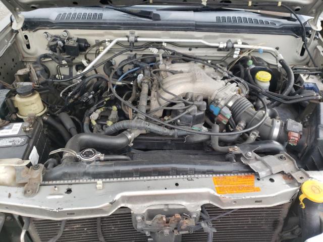 Photo 7 from auction – 2001 NISSAN FRONTIER with VIN 1N6ED27T41C362481