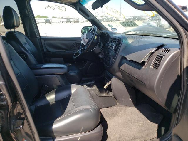Photo 5 from auction – 2002 FORD ESCAPE XLT with VIN 1FMCU03122KD52831