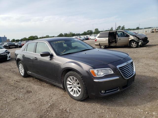CHRYSLER 300 2013 z numerem VIN 2C3CCAAGXDH551225 - Zdjęcie z aukcji