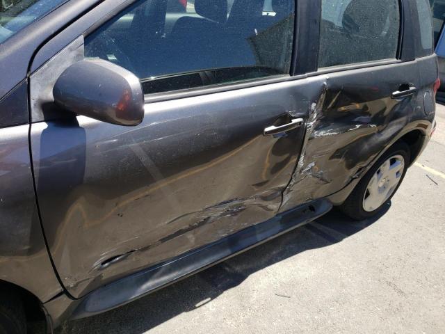 Photo 9 from auction – 2005 TOYOTA SCION XA with VIN JTKKT624950080885