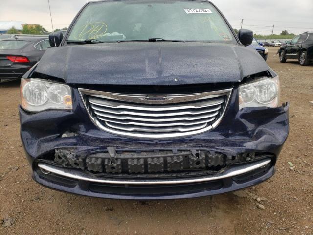 Photo 9 from auction – 2016 CHRYSLER TOWN & COU with VIN 2C4RC1BG7GR255274