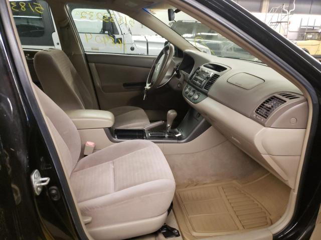 Photo 5 from auction – 2005 TOYOTA CAMRY LE with VIN 4T1BE32K95U601204