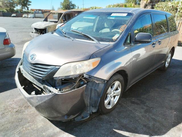 Photo 2 from auction – 2012 TOYOTA SIENNA with VIN 5TDZK3DC4CS178065
