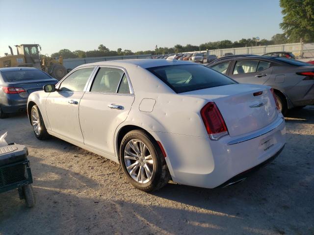 Photo 3 from auction – 2019 CHRYSLER 300 TOURIN with VIN 2C3CCAAG2KH659190