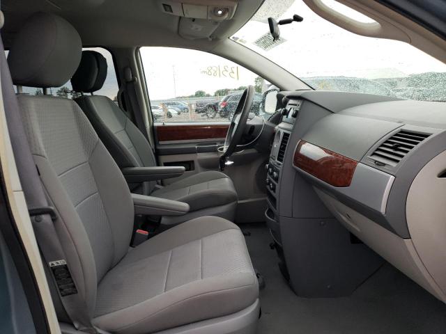 Photo 5 from auction – 2009 CHRYSLER TOWN & COU with VIN 2A8HR54199R504082