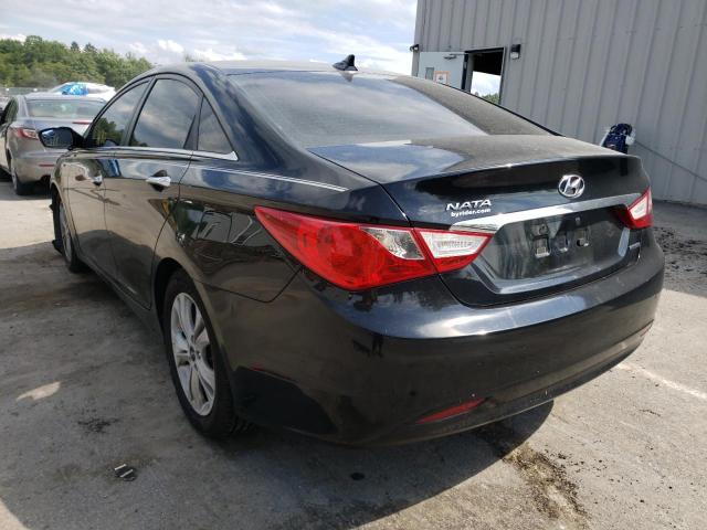 Photo 3 from auction – 2011 HYUNDAI SONATA SE with VIN 5NPEC4AC8BH167872