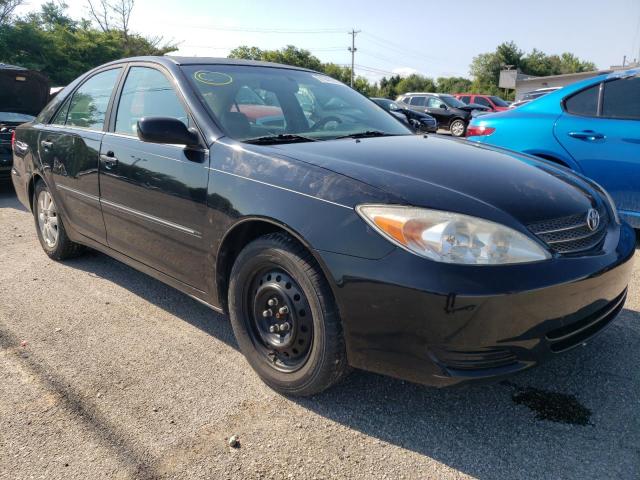 TOYOTA CAMRY LE 2002 with VIN 4T1BF30K72U025060 - Photo from auction