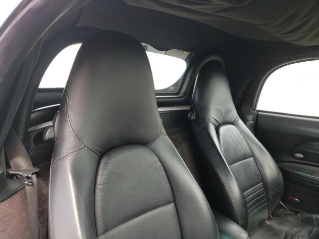 Photo 6 from auction – 2003 PORSCHE BOXSTER with VIN WP0CA298X3S620071