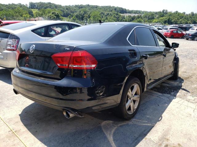 Photo 4 from auction – 2015 VOLKSWAGEN PASSAT S with VIN 1VWAT7A32FC105978