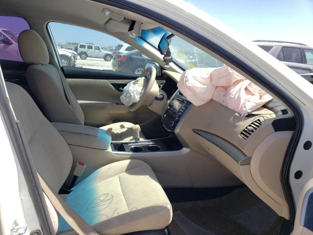 Photo 5 from auction – 2015 NISSAN ALTIMA 2.5 with VIN 1N4AL3AP1FN382016
