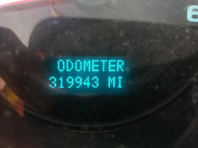Photo 8 from auction – 2008 GMC SIERRA C25 with VIN 1GTHC29K08E118011
