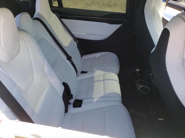 Photo 6 from auction – 2017 TESLA MODEL X with VIN 5YJXCDE25HF079539