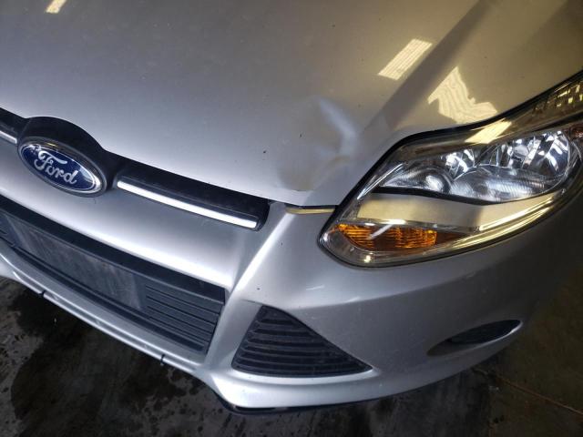 Foto 9 de la subasta – 2014 FORD FOCUS SE con VIN 1FADP3F27EL312531